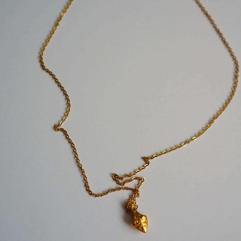 Riley - Waterproof Necklace - 18K Gold Steel Necklace - Dainty Chain Necklace