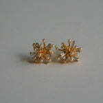 Load image into Gallery viewer, Eloise - Gold Ear Studs - Hypoallergenic Earrings
