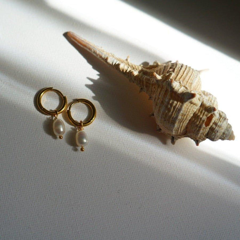 Perla Huggies - Pearl Drop Earrings - Endless Hoops 18K Gold - Waterproof Earrings