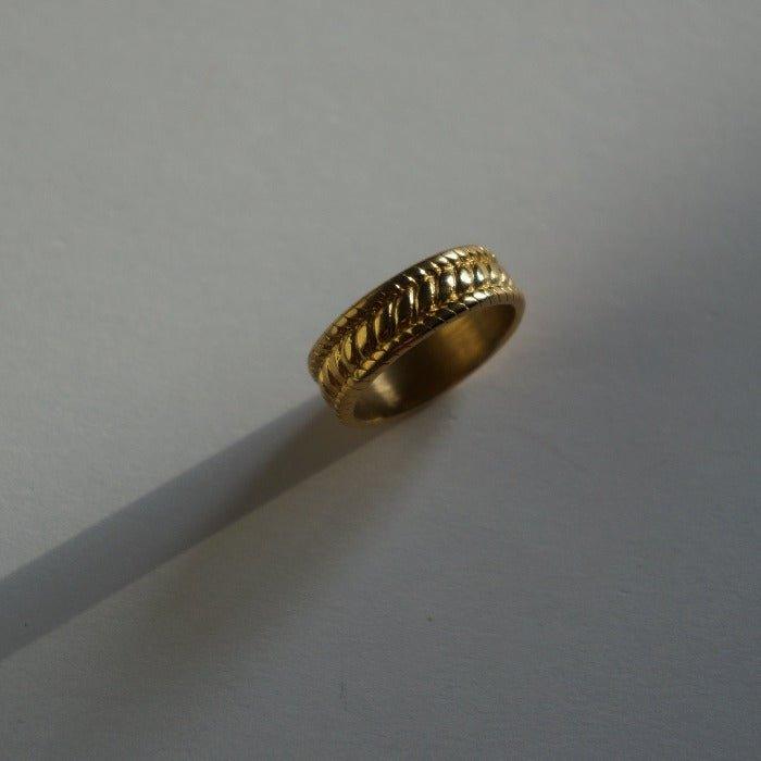 Saskatchewan Ring by SVE Jewels | 18K Gold Unisex Ring | Waterproof Rings
