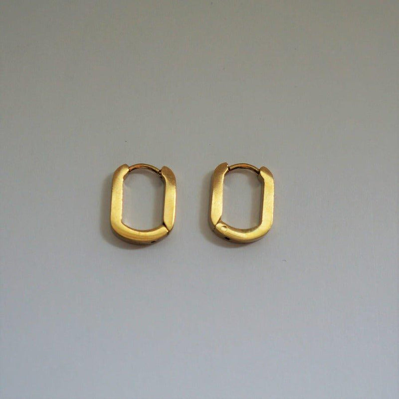Taylor - 18K Gold Paperclip Earrings - Waterproof Earrings
